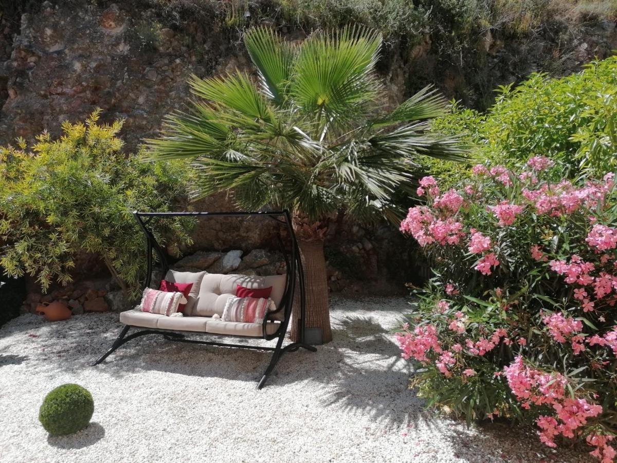 Villa Exquisite Modern 2-Bed House In El Pinar De Bédar Exterior foto