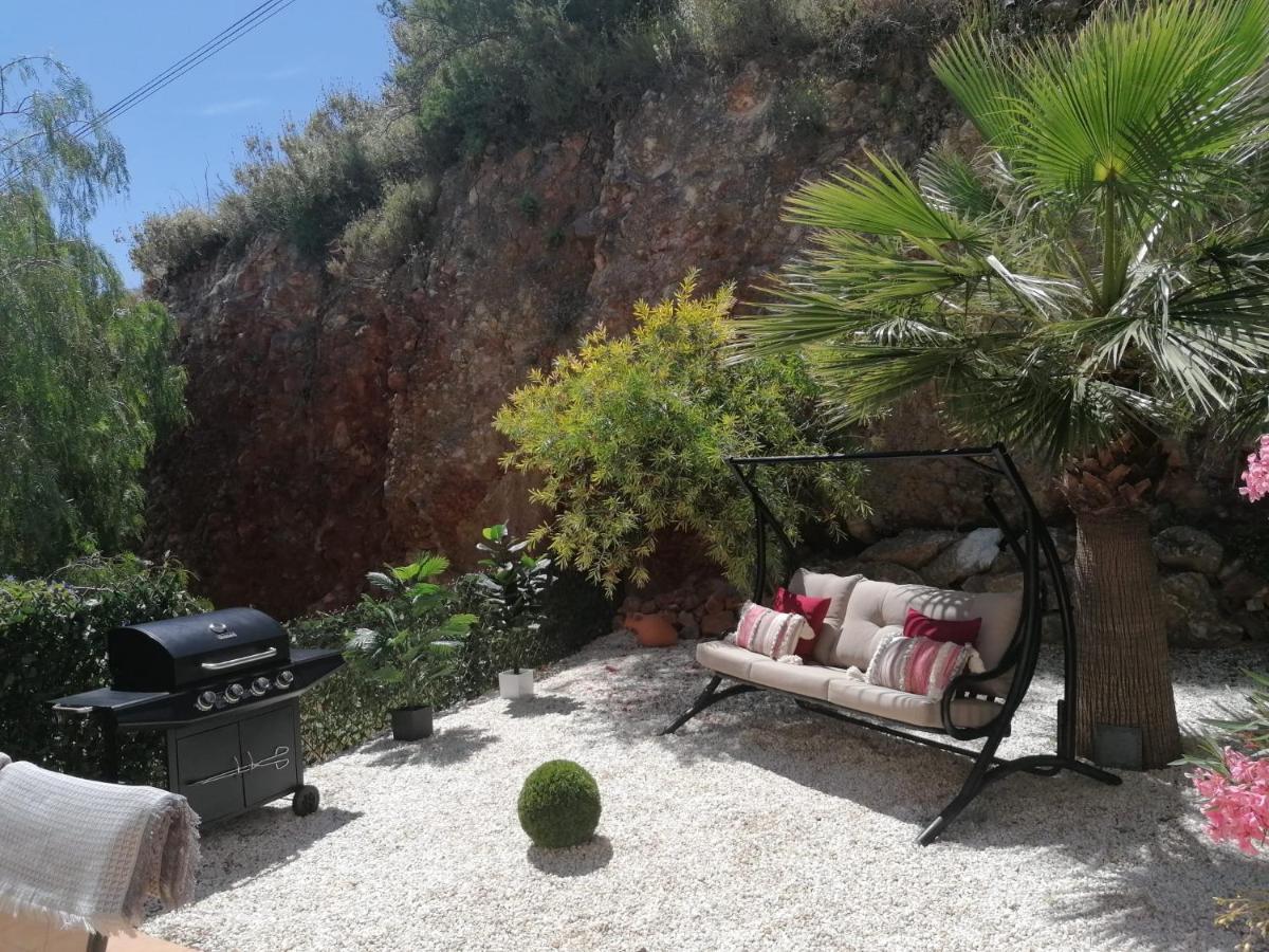 Villa Exquisite Modern 2-Bed House In El Pinar De Bédar Exterior foto