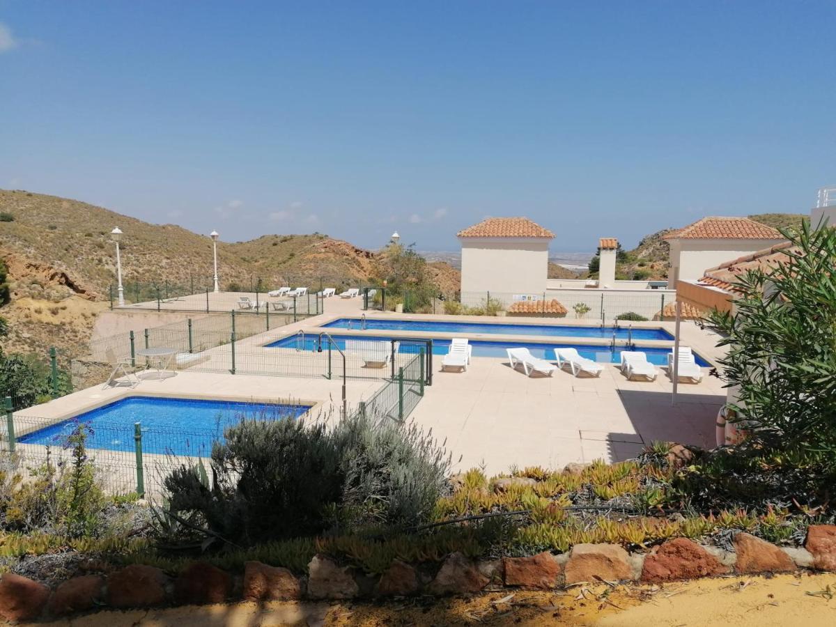 Villa Exquisite Modern 2-Bed House In El Pinar De Bédar Exterior foto